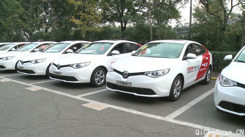 ͼ1����MG GT����ͼ����ɫ�����������ó����׳����֡�ȫ���԰��������Գ��Լݻ_����.jpg