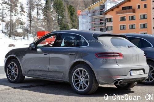 2015ʱMacan GTS