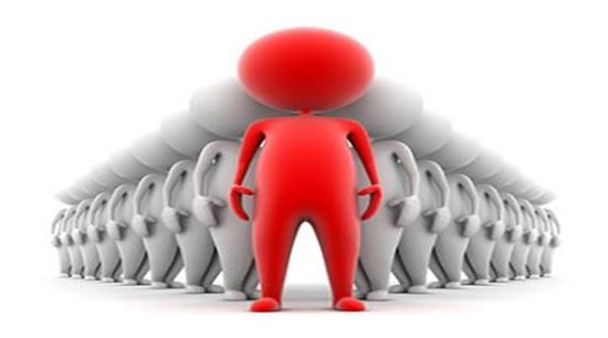 ���ſ�λս:��С����֮��һ�����ܱ��ֶ�ã�