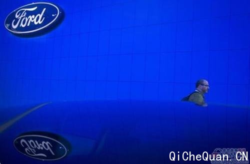 �Ϸǹ��˰չ������㲿����Ӧ ����/�����ͣ����