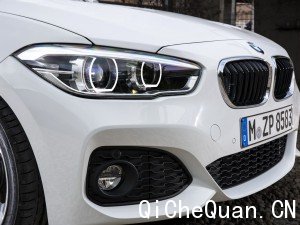 () 1ϵ 2015 125i M Sport