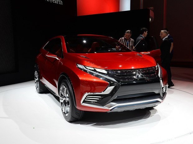 () XR-PHEV 2015 Concept II