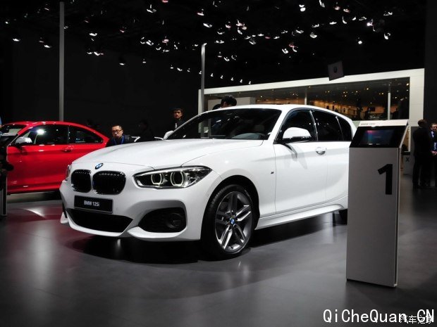 () 1ϵ 2015 125i M Sport