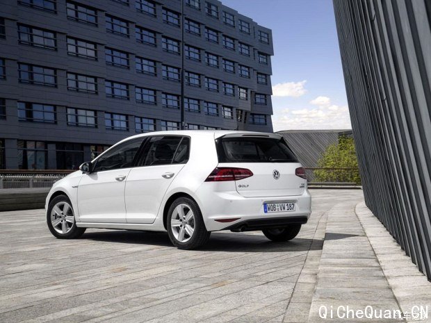 () ߶() 2015 TSI BlueMotion