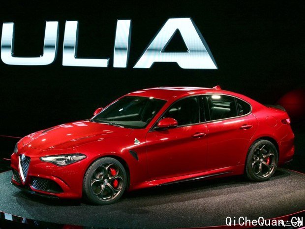 ŷ Giulia 2015 