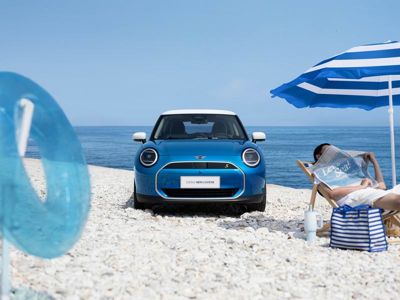 MINI����2025����������������ɫ��