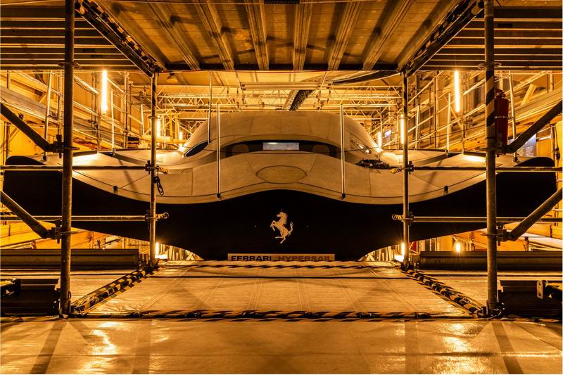 ������Hypersail�����彨��Բ���깤�������������е�